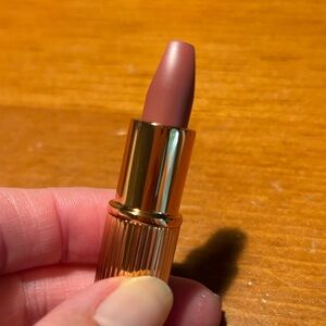 Charlotte Tilbury | Makeup | Charlotte Tilbury Matte Lipstick Pillow